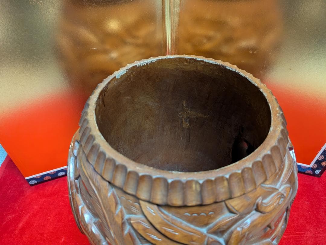 古家具　木彫り　スツール　龍鳳彫　アンティーク　小物入れ兼用