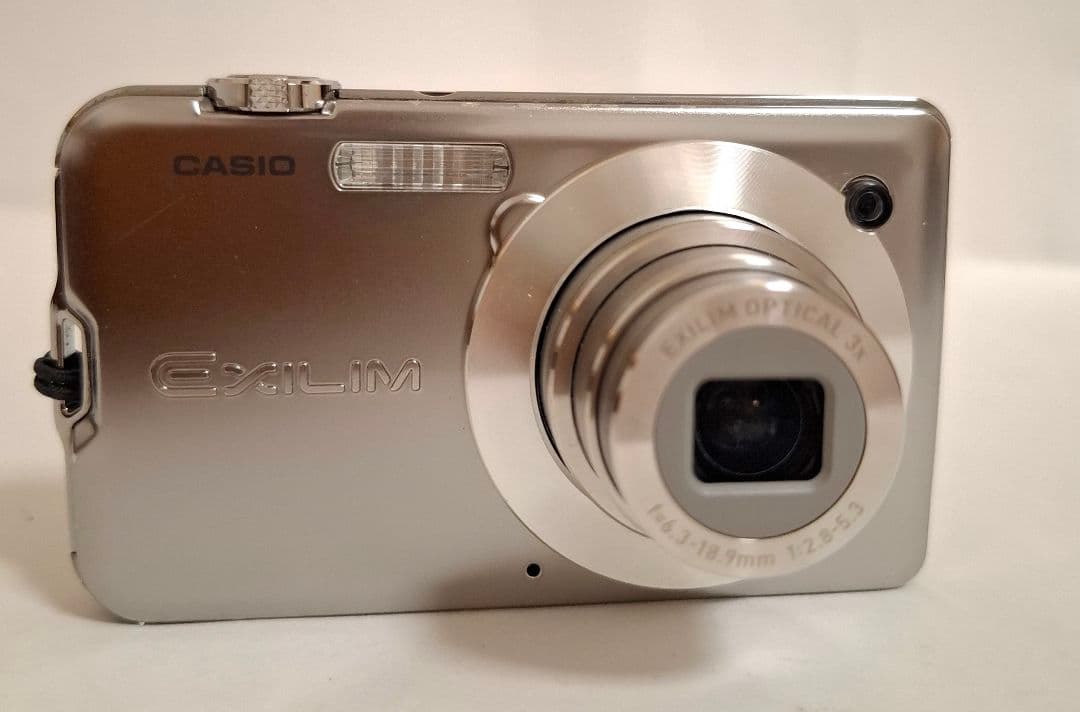 [美品]カシオ CASIO EXILIM EX-S10 デジタルカメラ