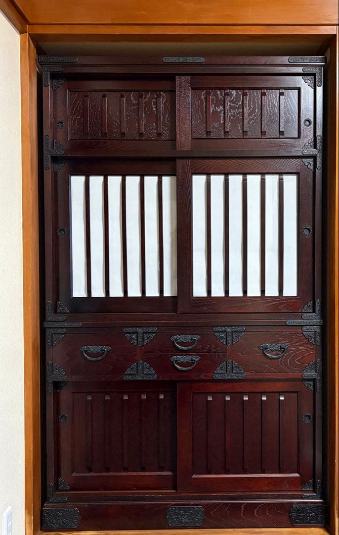 水屋箪笥 和箪笥 岩谷堂箪笥 桐箪笥 日本製 国産家具 ケヤキ タンス 家具