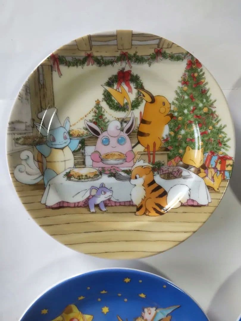 ポケモンセンター限定ポケモンクリスマスプレート【手渡し希望】