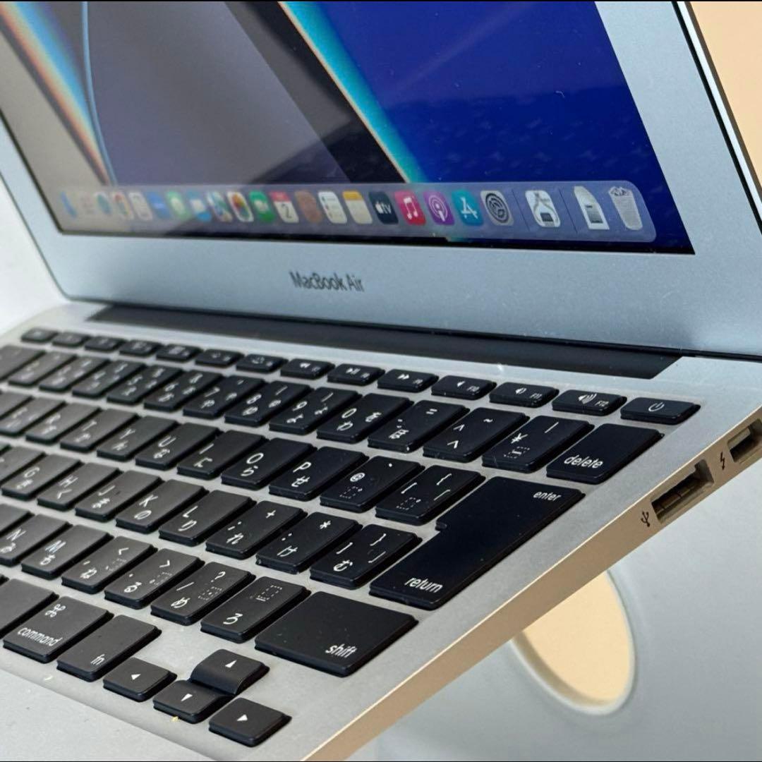 【薄型軽量】美品☆MacBook Air 11㌅ 互換Office/ZOOM搭載