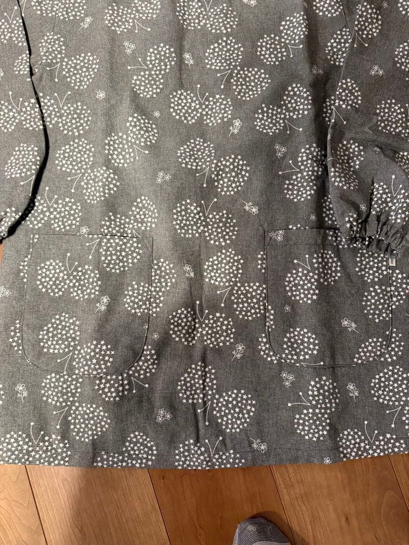 LICIE MADE WITH LIBERTY FABRIC &花柄割烹着 新品