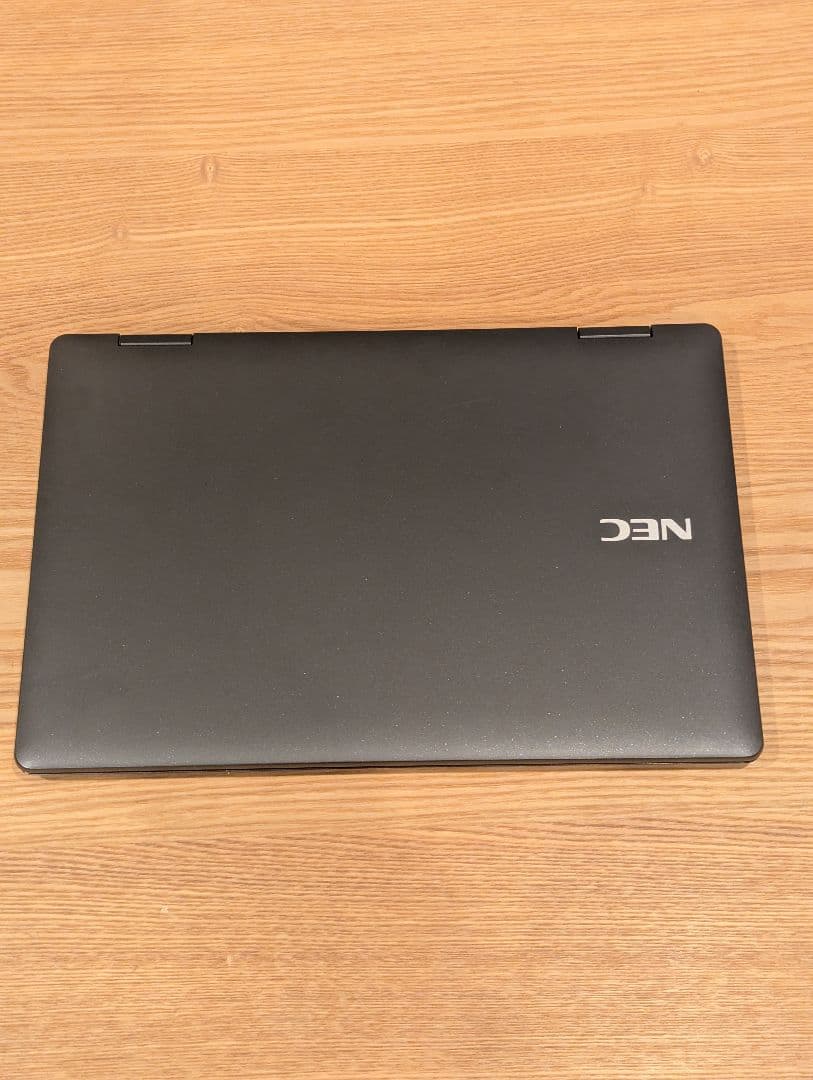 割安 NEC VersaPro 超軽量ノート 第11世代i5 充電器付
