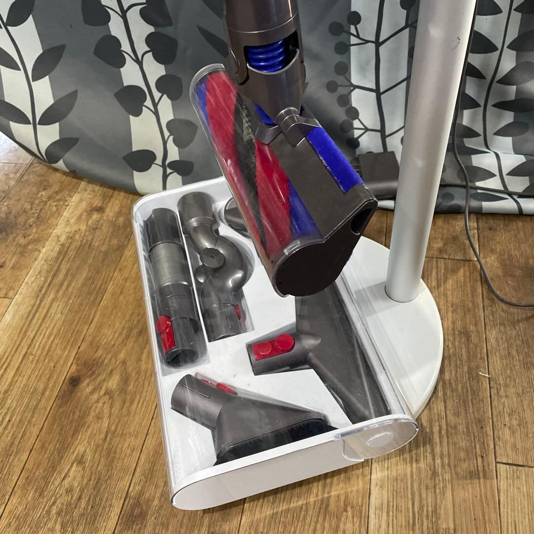 Dyson Digital Slim Fluffy+ SV18 充電スタンド付