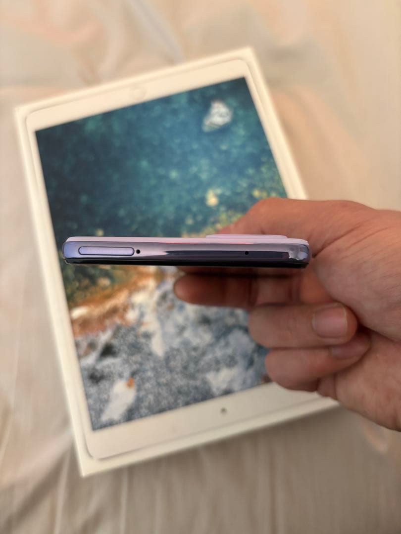 Samsung galaxy A52 simフリー