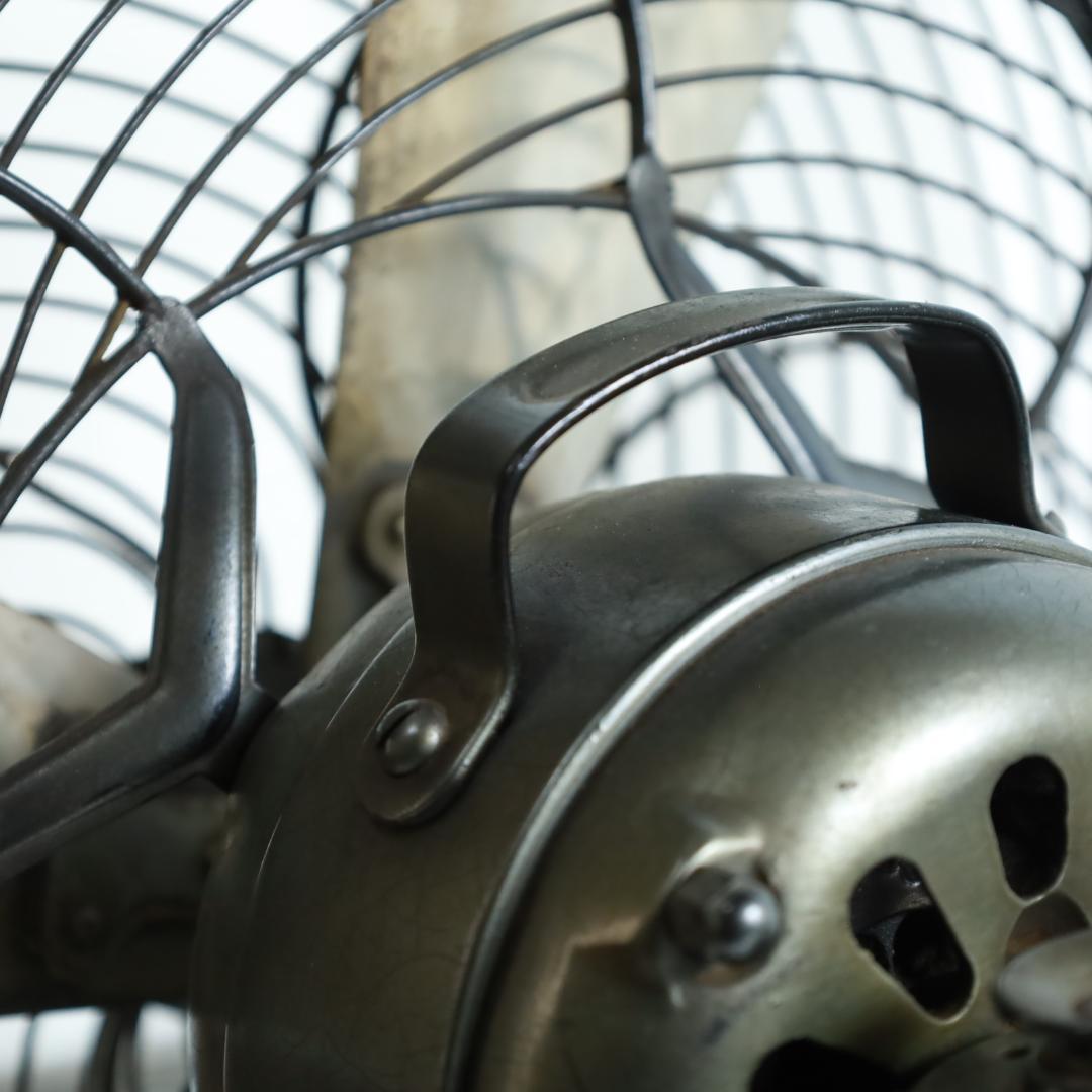 (h) ジャンク　フルメタル扇風機　芝浦製作所 鉄製 ４枚羽　大正・昭和