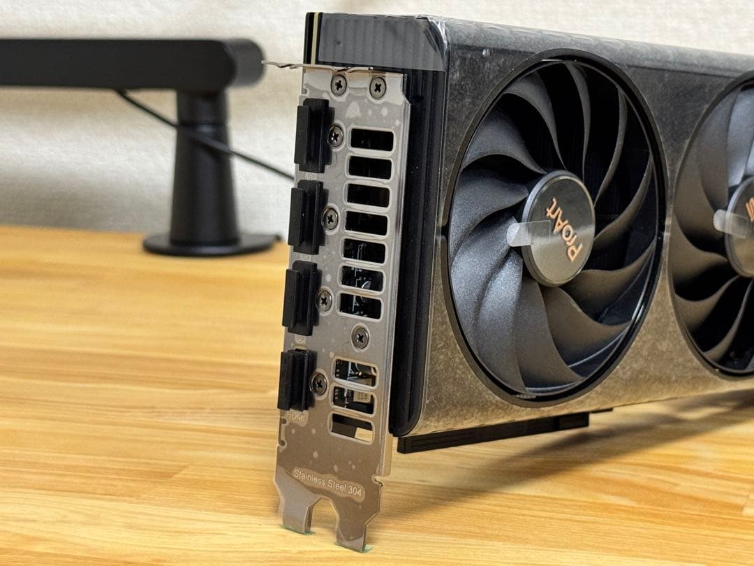 ASUS ProArt RTX 4070 SUPER 12GB ほぼ未使用