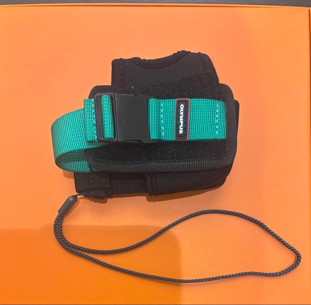 OLYMPUS STYLUS TG-TRACKER グリーン