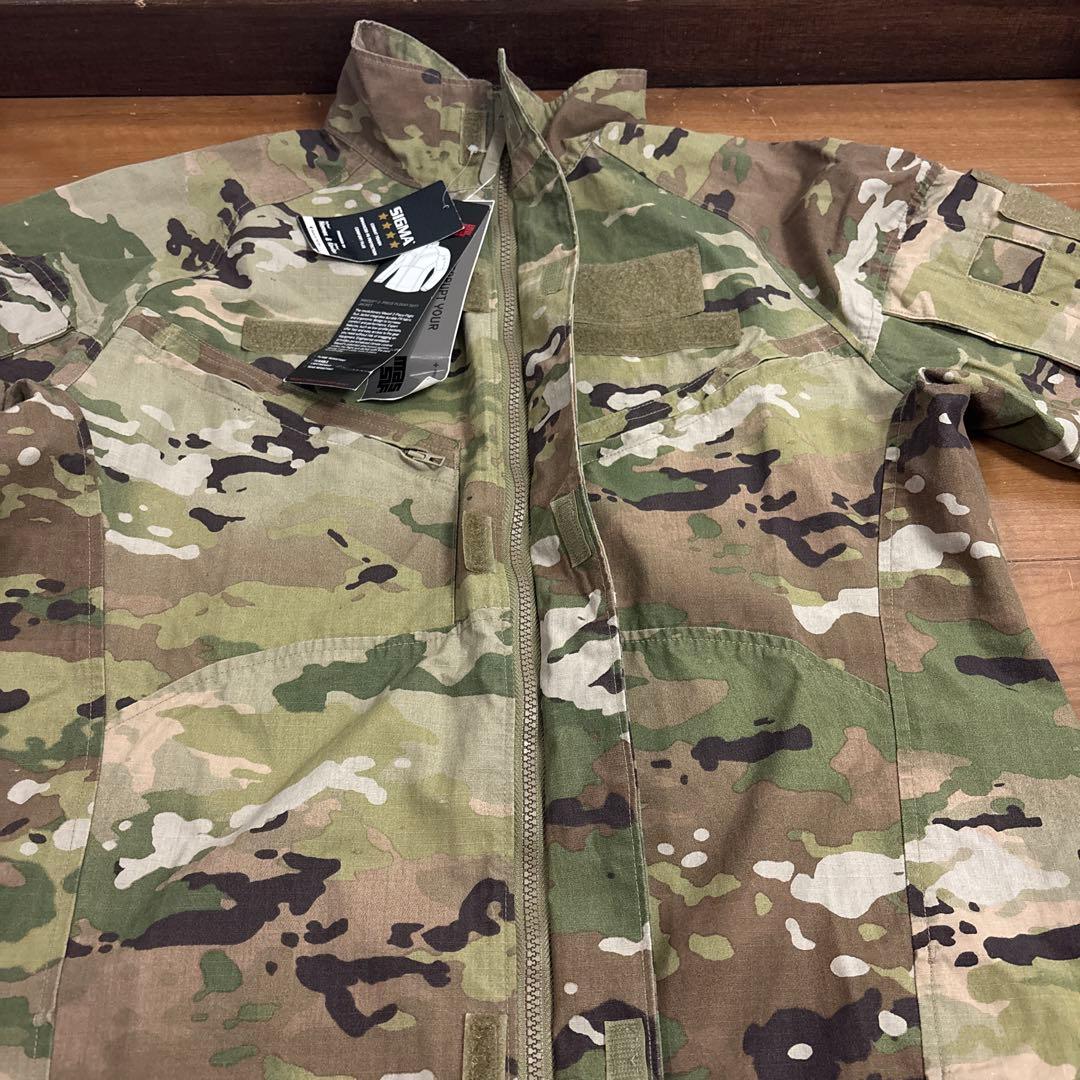 未使用品　米軍実物　MASSIF 2−PIECE FLIGHT SUIT JKT