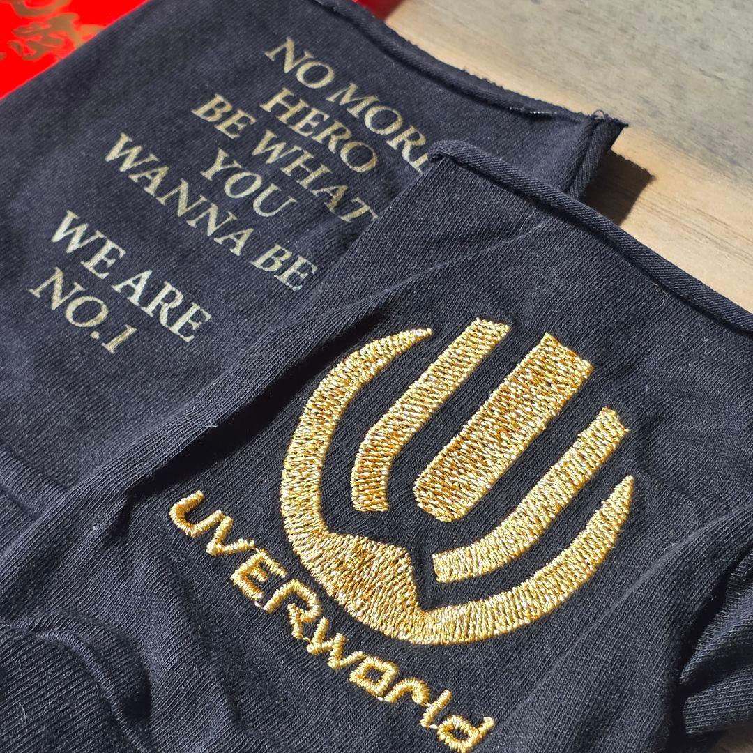 UVERworld　金　グローブ　日産スタジアム　男祭り