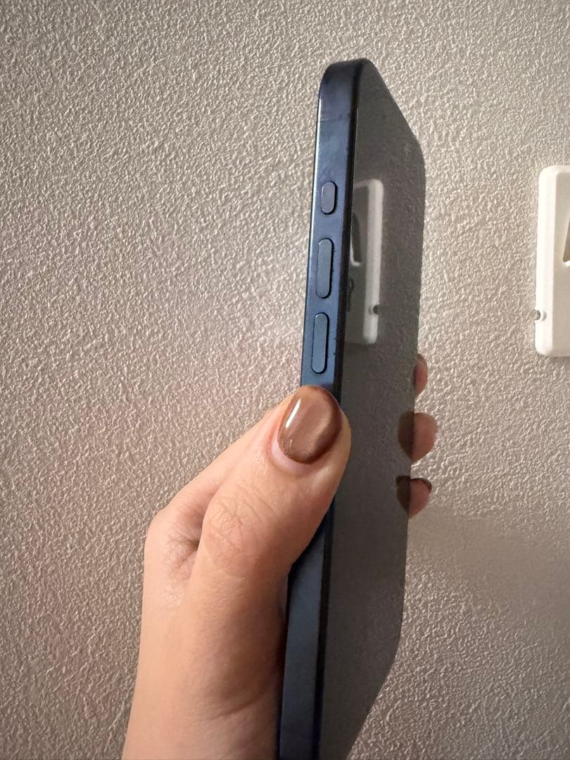 iPhone 15 Pro 512GBブルー海外版SIMフリー無音カメラ箱あり