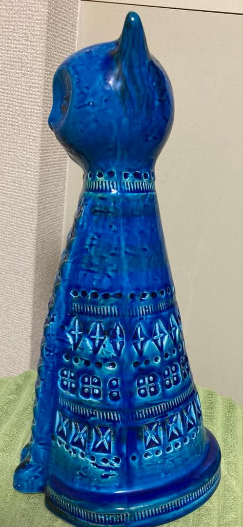 FLAVIA BITOSSI 大きめサイズのネコの陶器置物 レア ※刻印無し