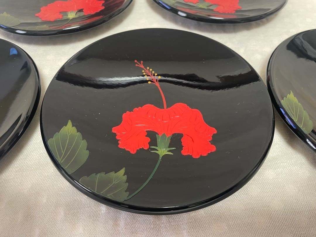 〈べんぼう〉沖縄漆器　大皿＆小皿セット