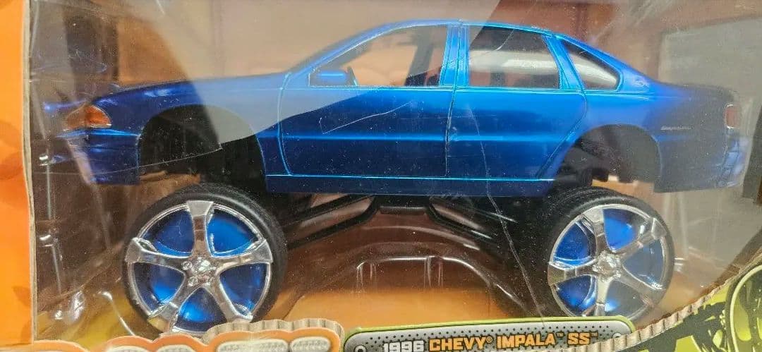 レア物 jada 1/24 DONK 1996 CHEVY INPALA SS