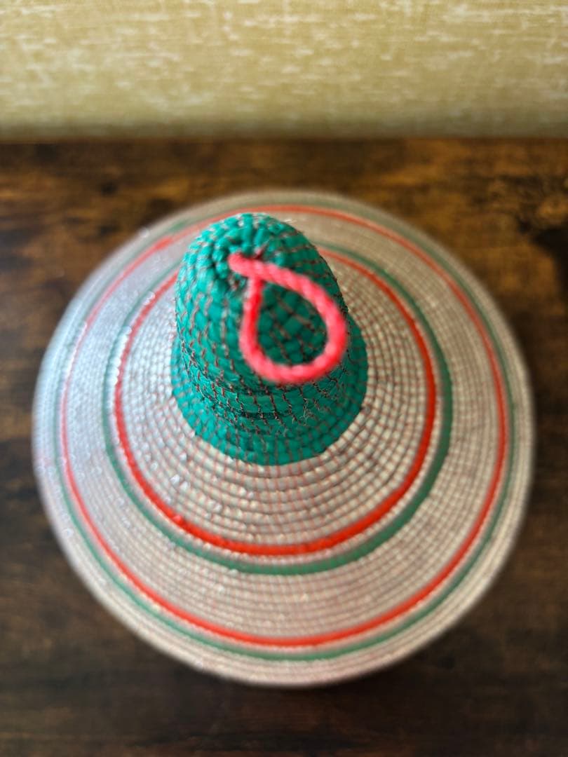 アフリカ　ルアンダの手作り物入れ アンゴラ共和国の首都 ルアンダに行った時