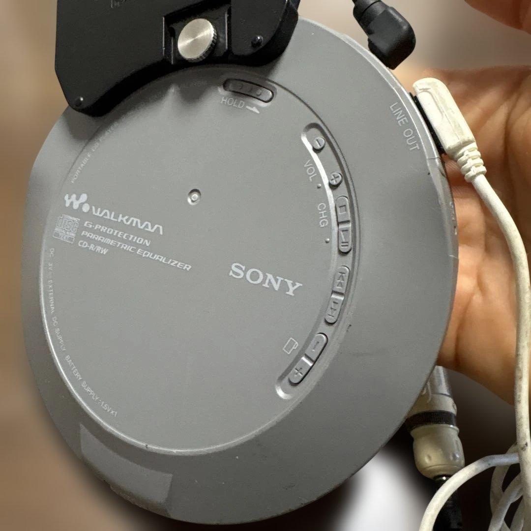 SONY CDウォークマン MP3対応 シルバー