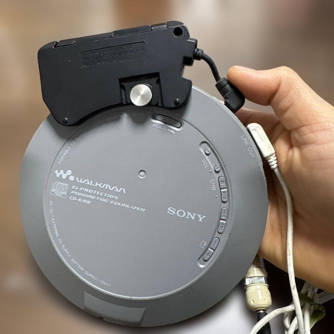 SONY CDウォークマン MP3対応 シルバー