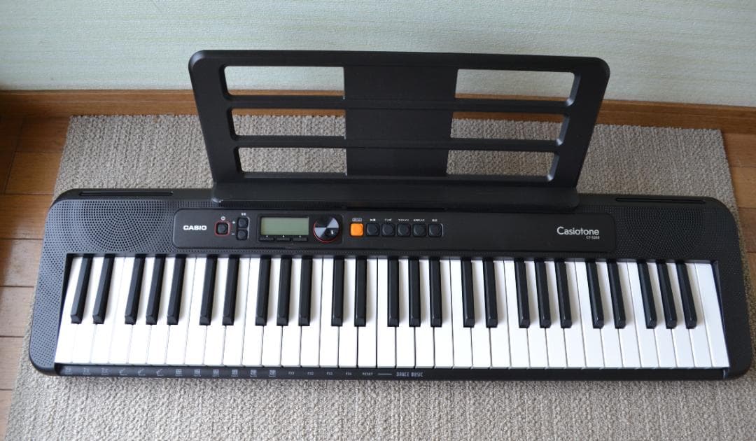 美品CASIO 電子キーボード Casiotone CT-S200BK2025年