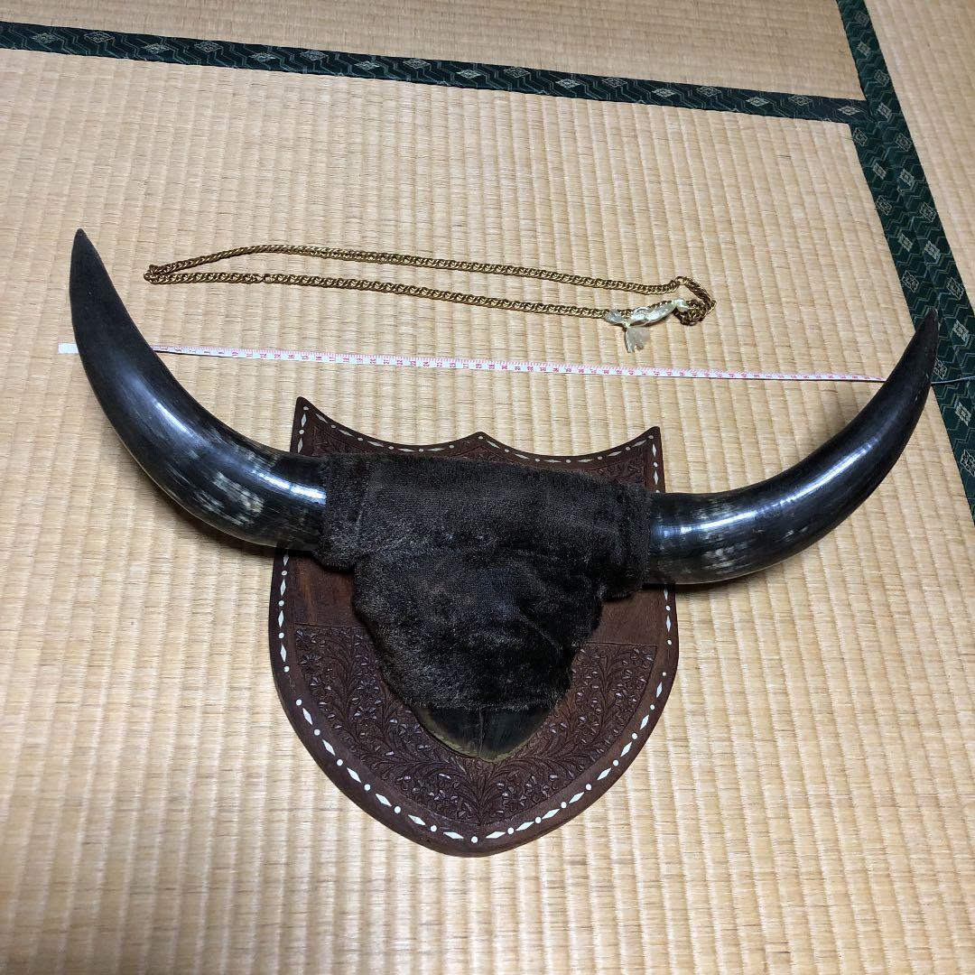 水牛飾り物、手彫り木彫