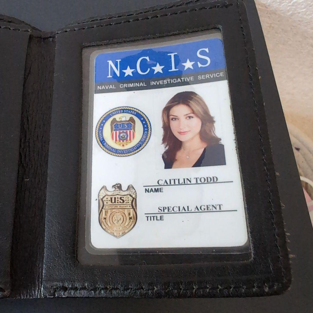 ロサンゼルス警察・NCISバッジ付きケースポリスバッジ