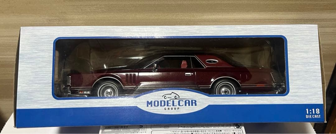 MCG 1/18 リンカーン コンチネンタル マークV