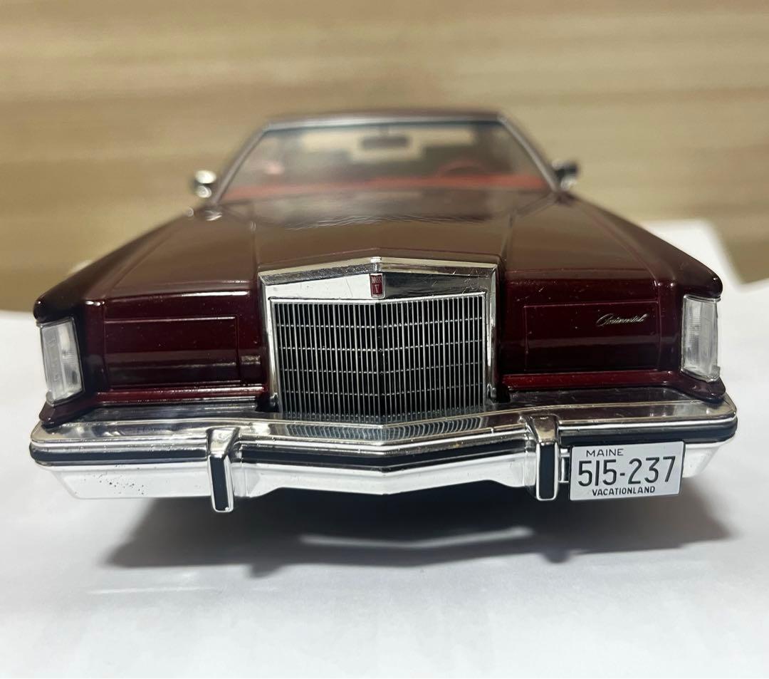 MCG 1/18 リンカーン コンチネンタル マークV