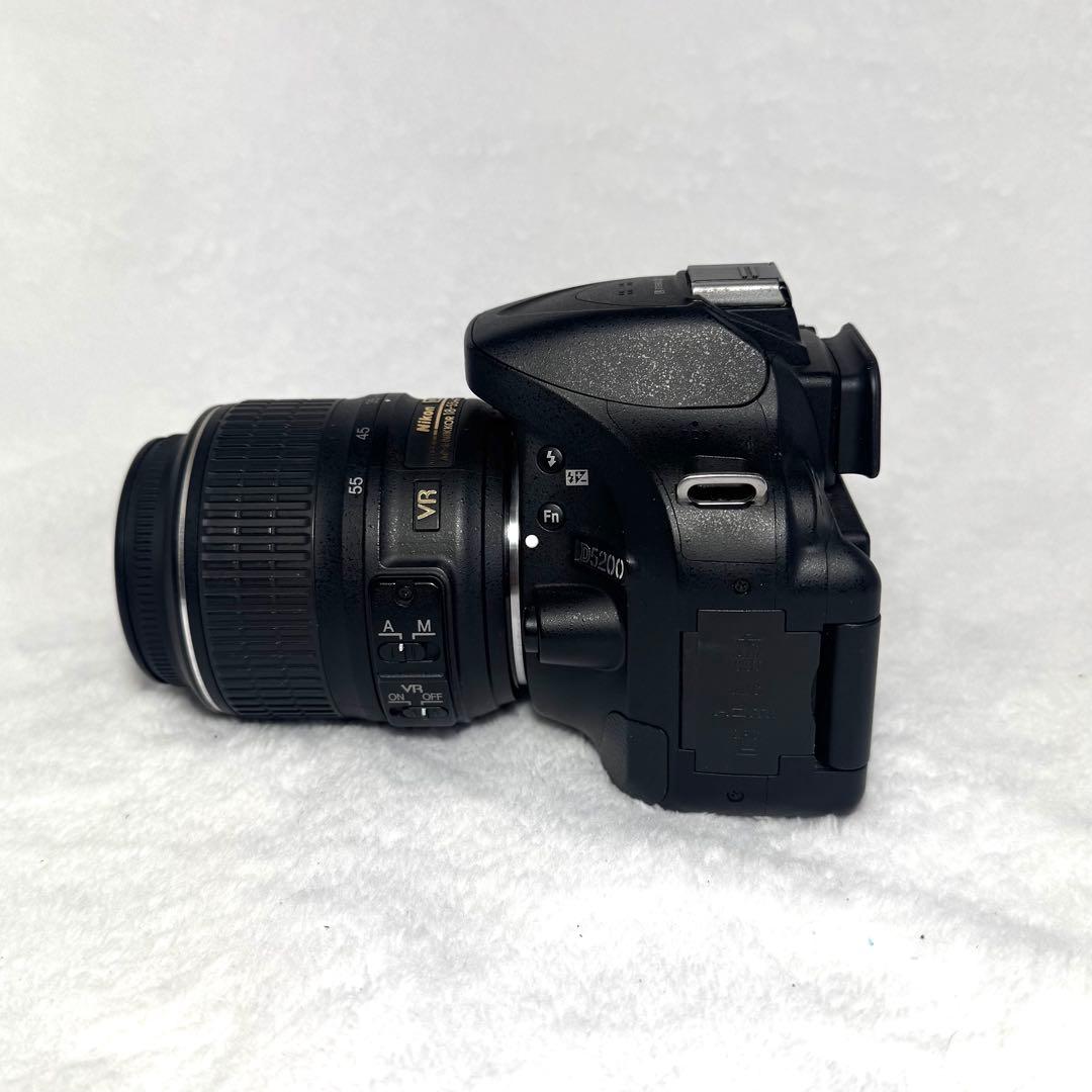 Nikon D5200、18-55mm F3.5-5.6セット　#2989
