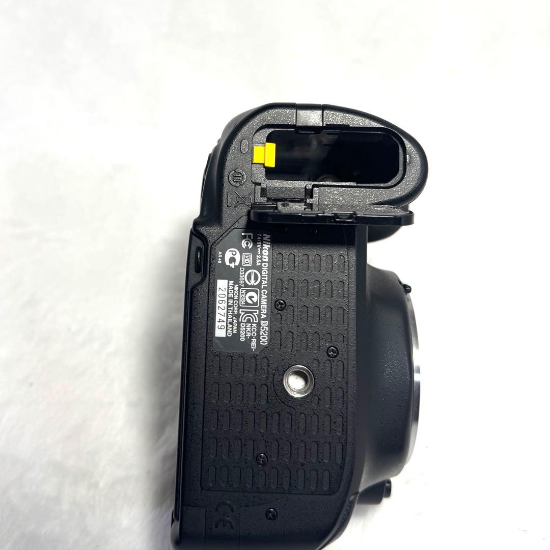 Nikon D5200、18-55mm F3.5-5.6セット　#2989