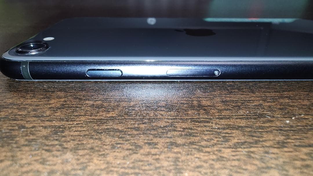 【ジャンク】Apple iPhone SE 第2世代 ブラック