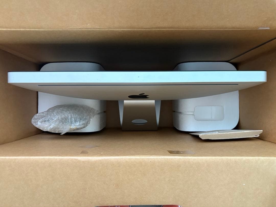 前*修様 21.5インチ iMac mid2011 i7/32G/0G ベアボー