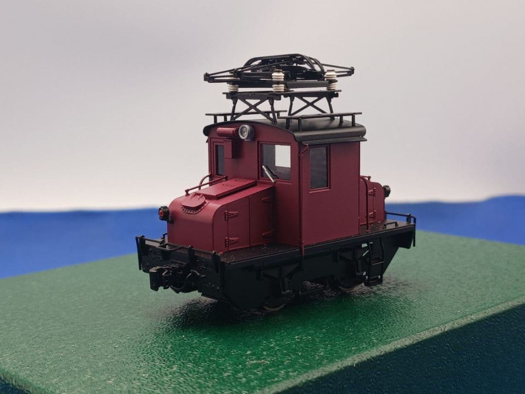 ワールド工芸 特別企画品 上田交通 EB4111 電気機関車 塗装済完成品
