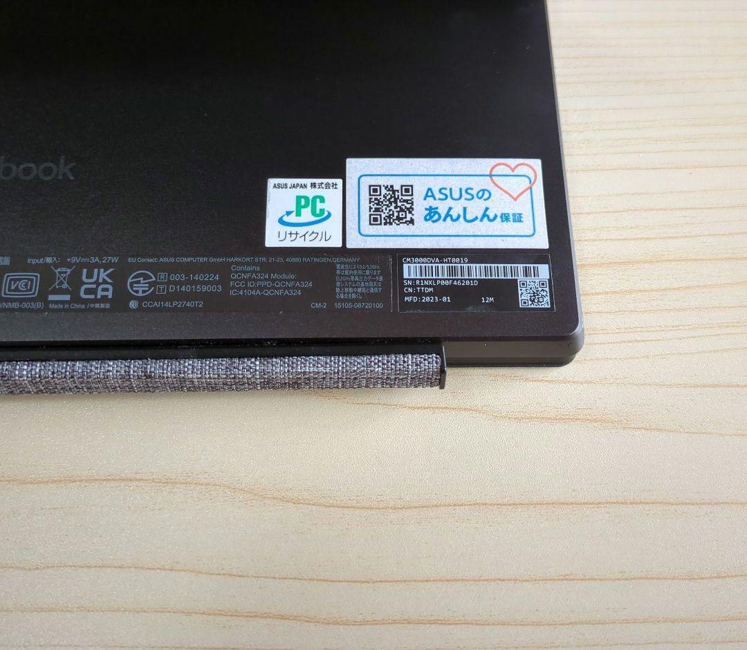 Chromebook本体 ASUS Chromebook Detachable CM3