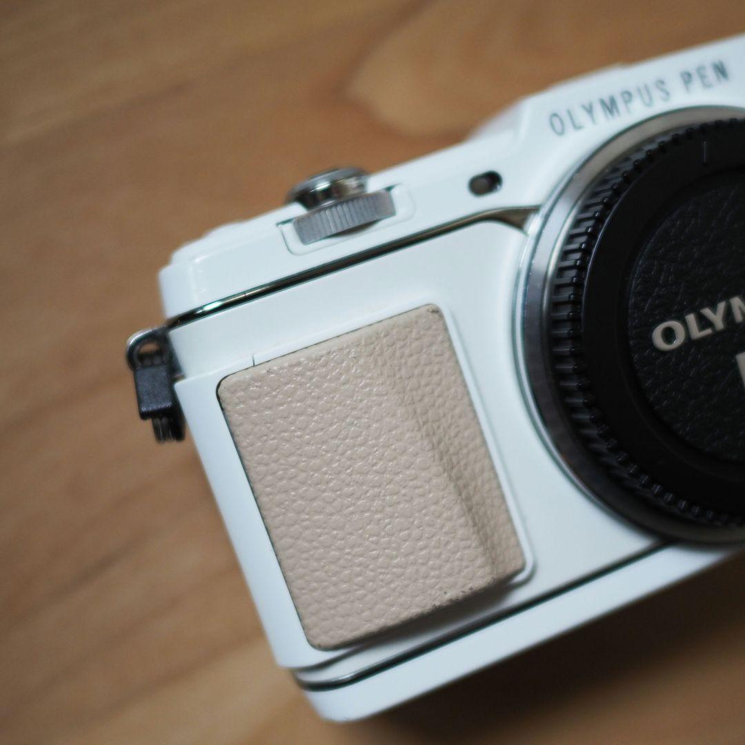 OLYMPUS PEN E-P5 ミラーレス一眼 ホワイト ボディ