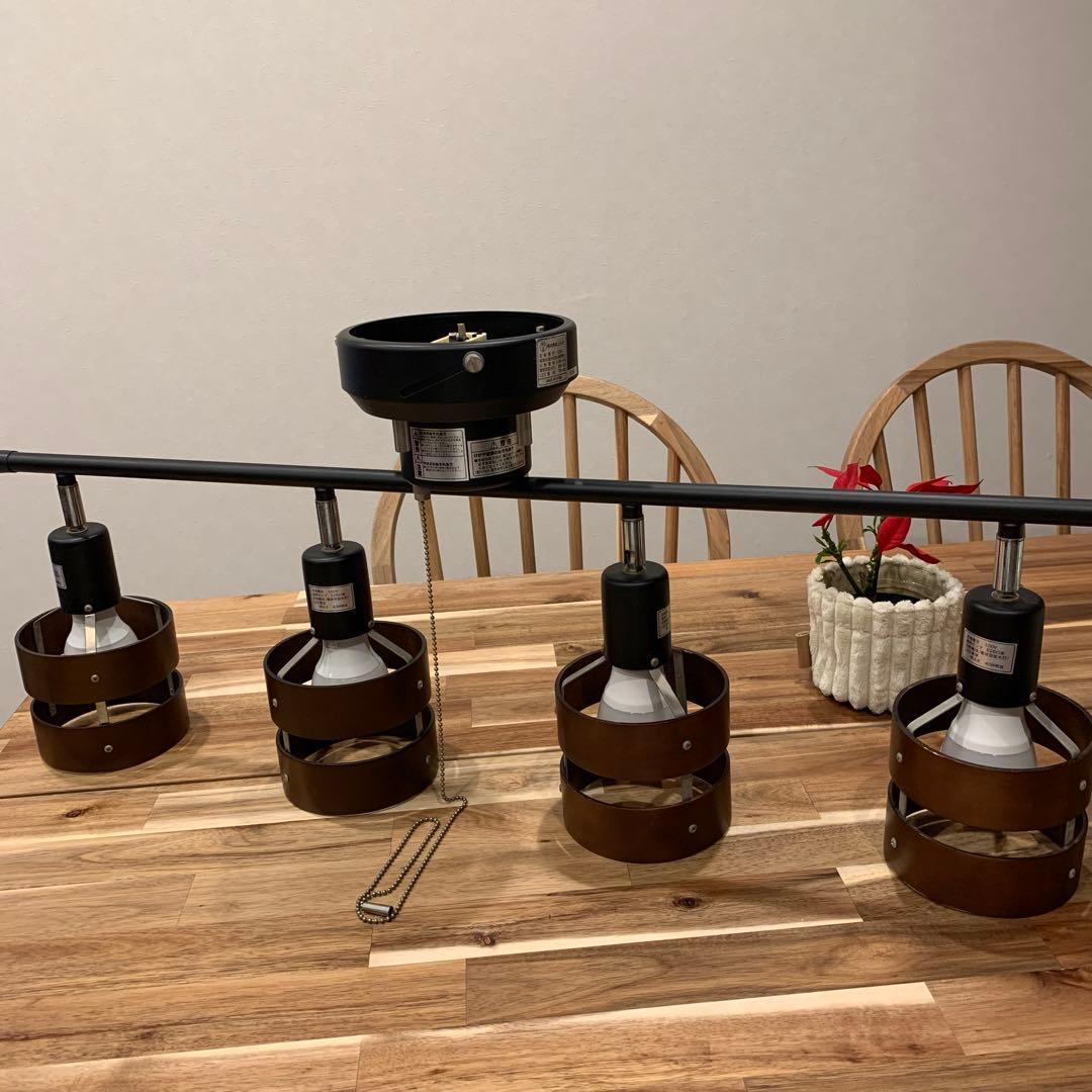 価格変更【送料込み・電球付き】モダン4灯シーリングライト ブラウン　ニトリ