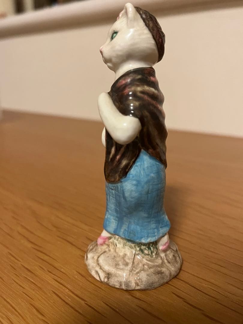 スーザン フィギュリン ピーターラビット 置物 ベスウィック ビアトリクスポター