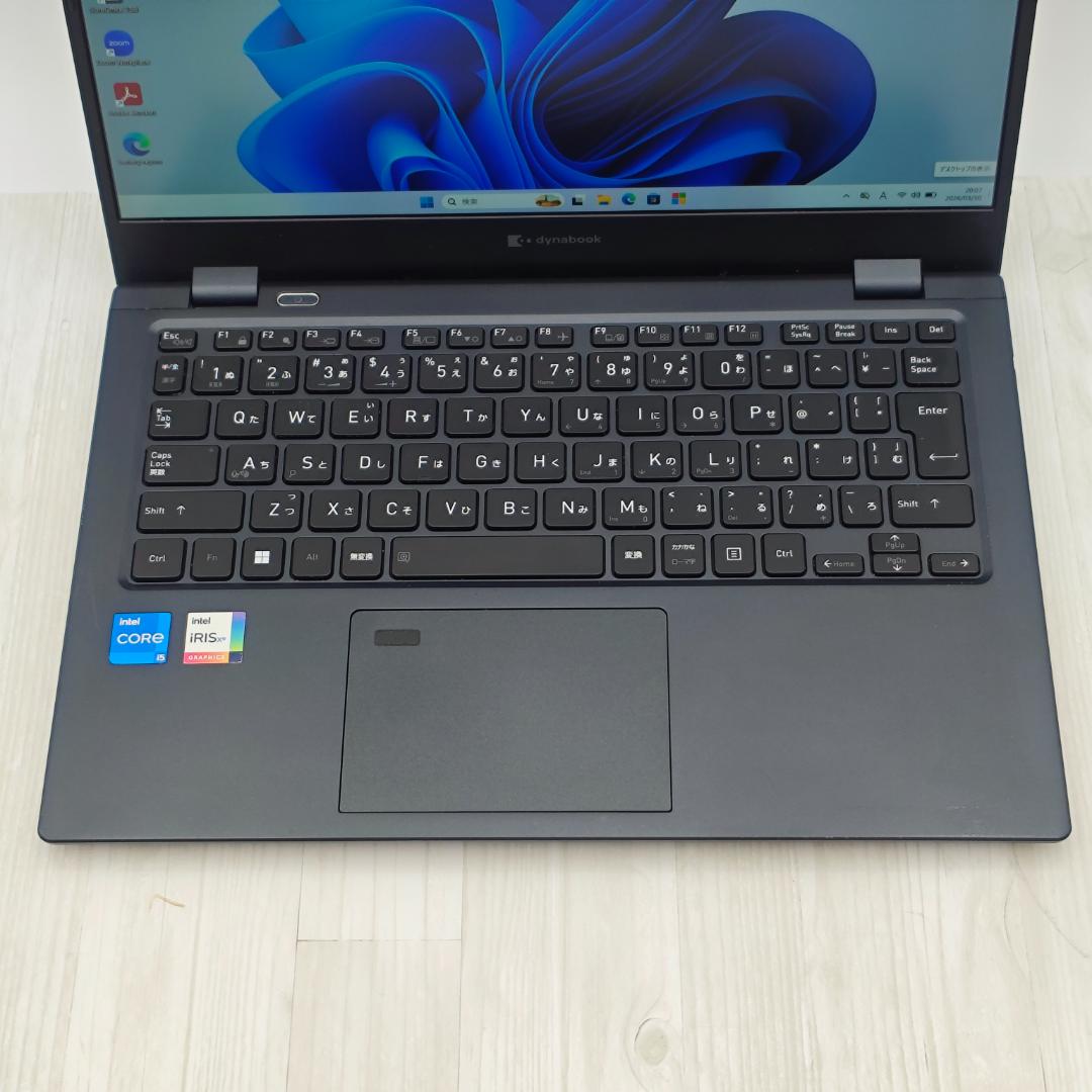 【整備済】新品液晶dynabook G83/KW 16/512GB 第12世代