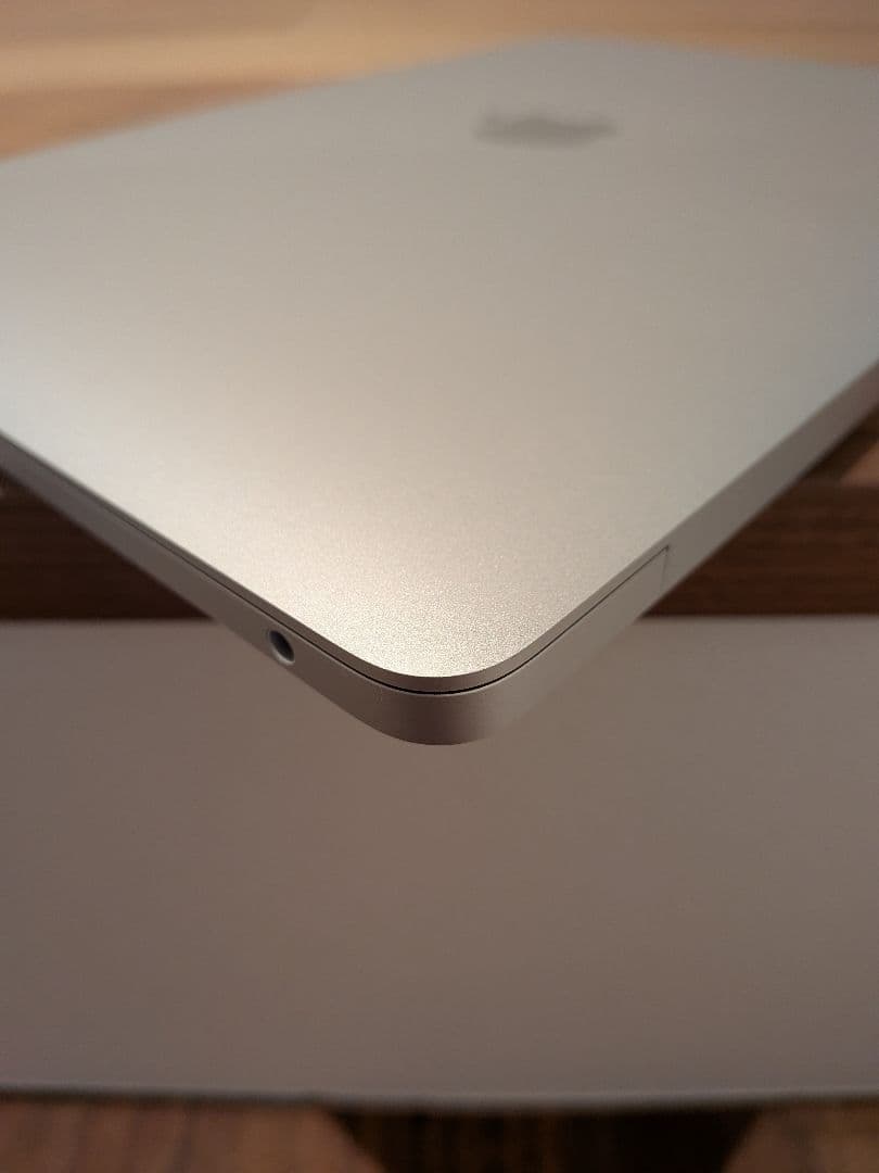M1 MacBook 本体　USキーボード