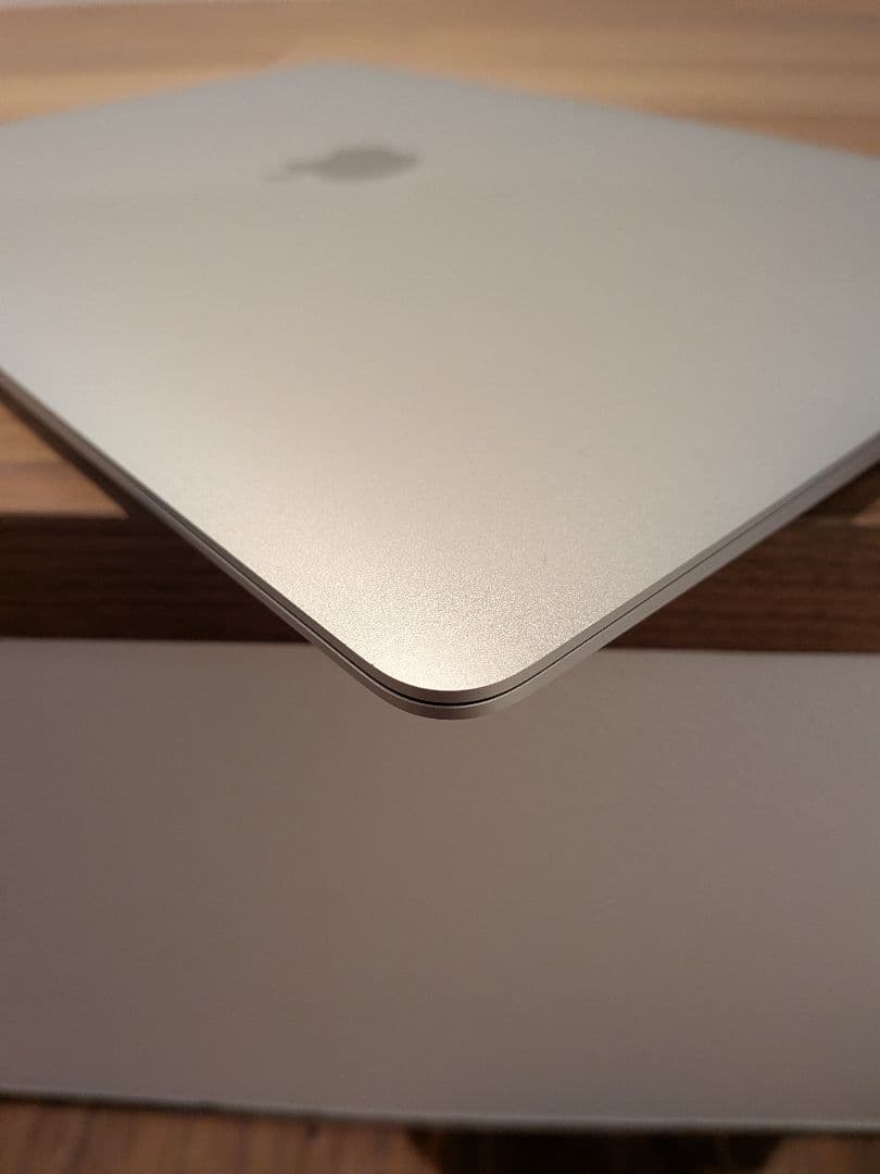 M1 MacBook 本体　USキーボード