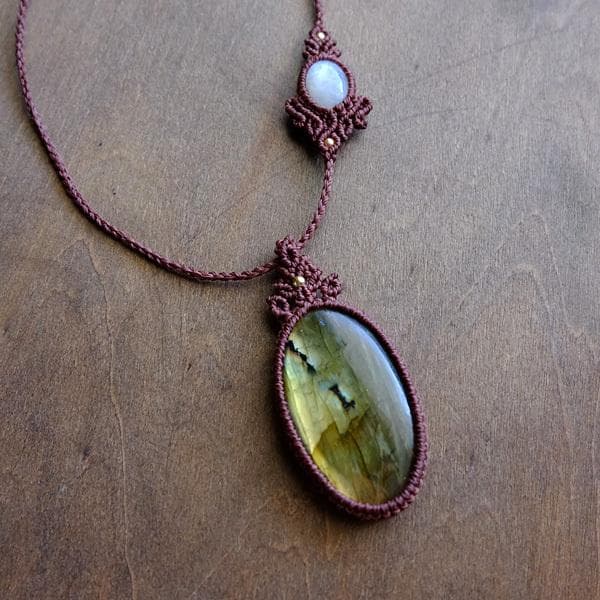 ラブラドライト・ムーンストーン　天然石マクラメ編みペンダントネックレス 3437