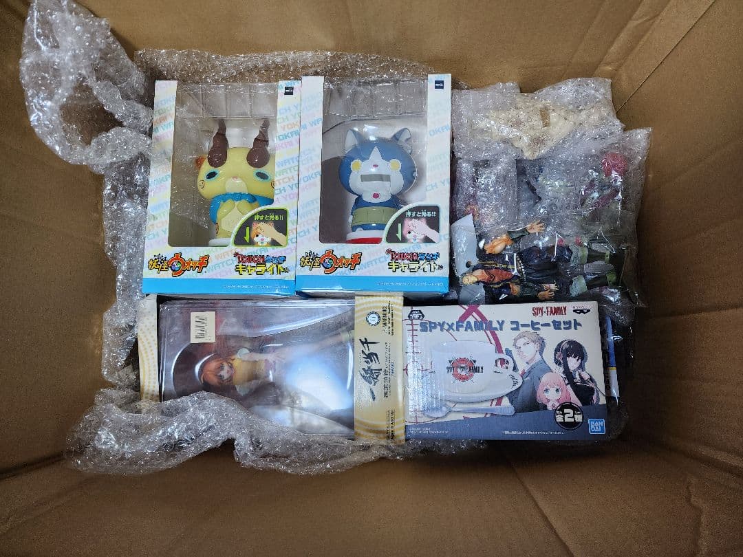 アニメグッズ 大量まとめ売り フィギュア等