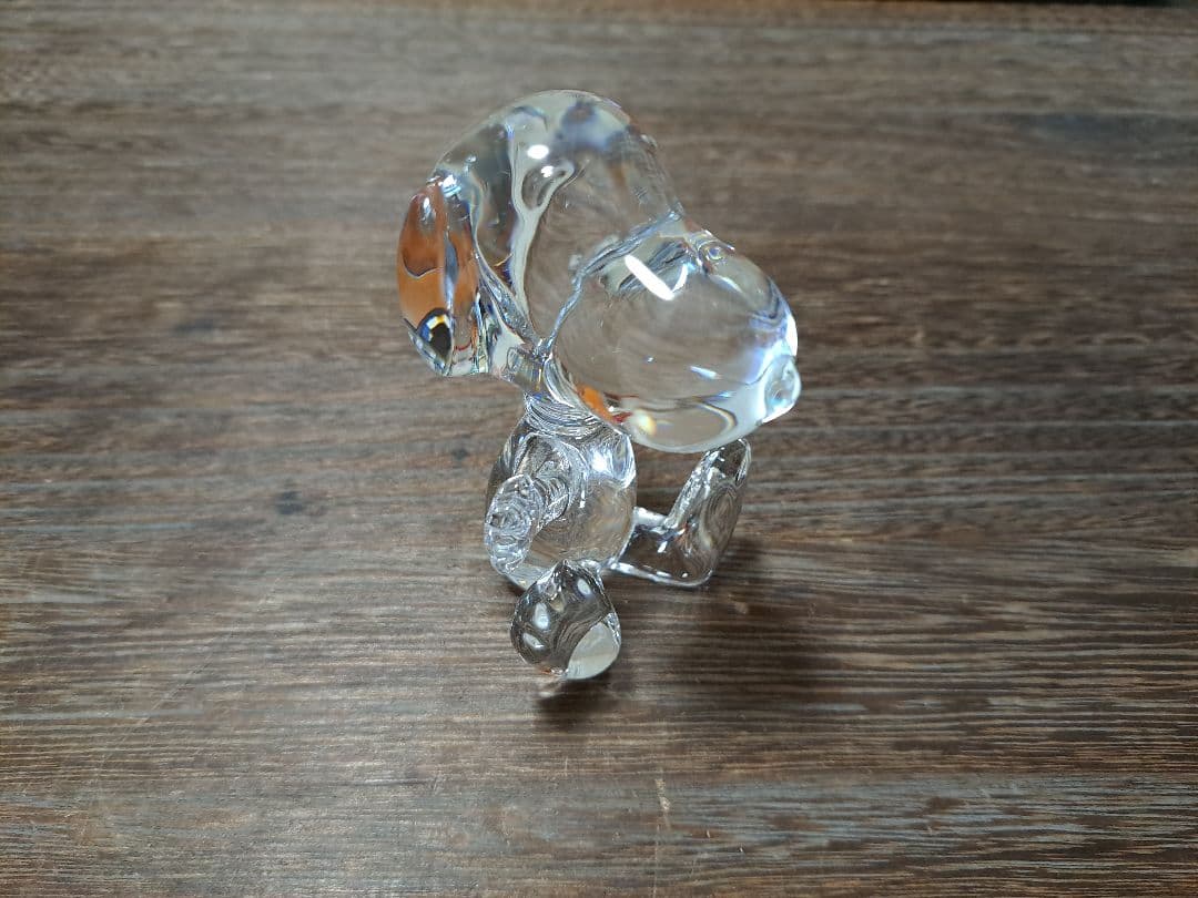 バカラ　baccara　クリスタル　スヌーピー　置物　オブジェ