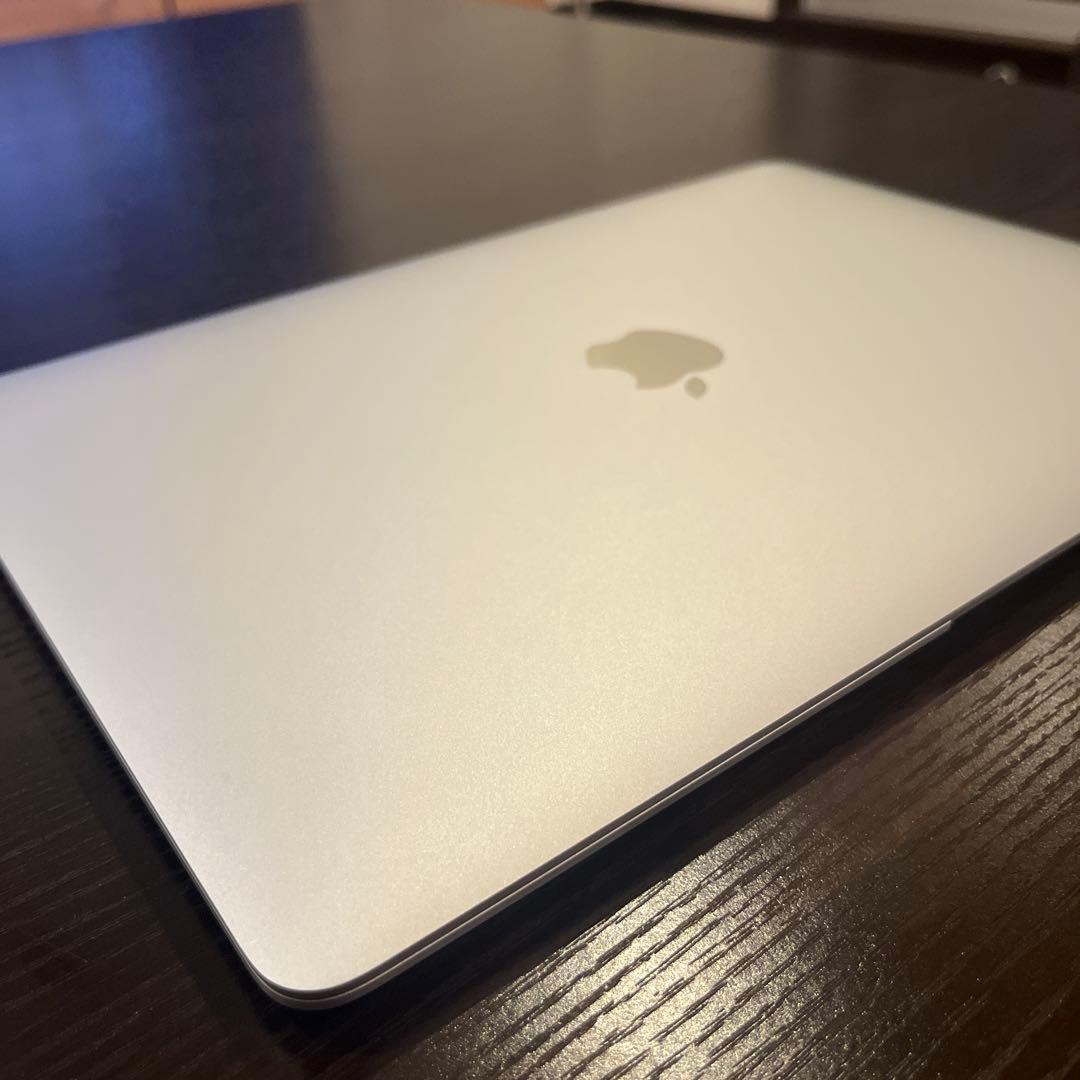 MacBook Air (M1,2020) 13インチ 256GB/8GB