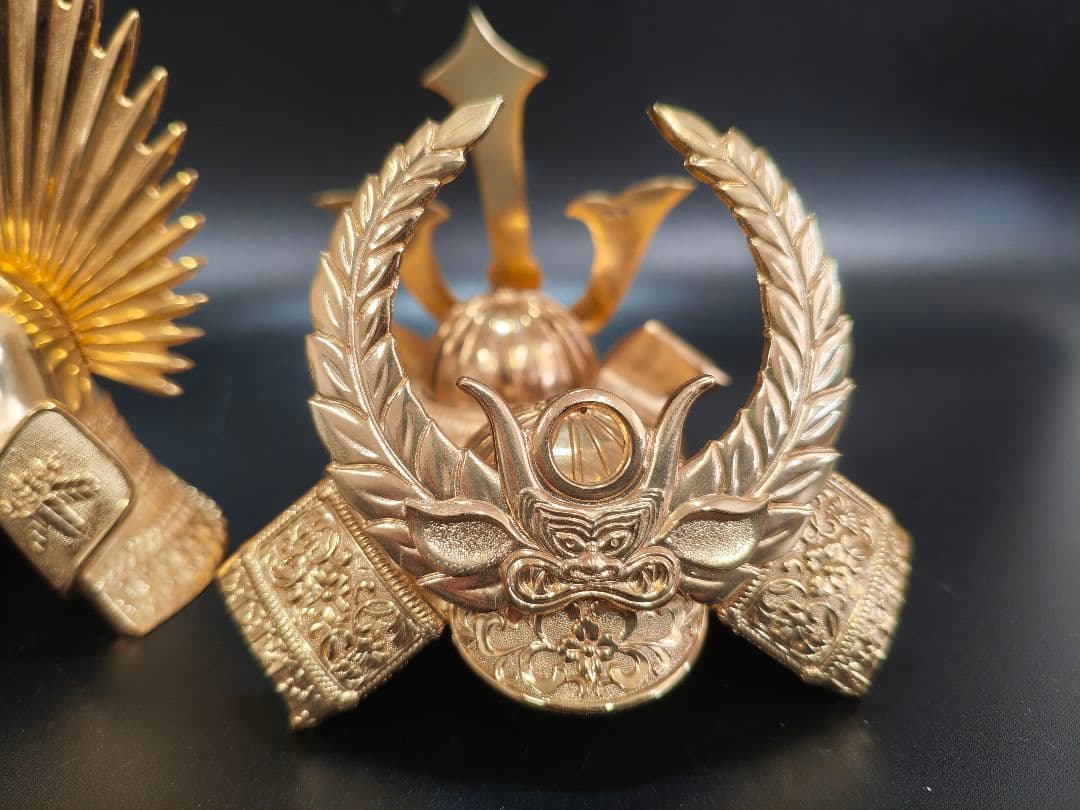 A136　24KGP 五月人形 ミニ兜飾り 5点セット 端午の節句 ケース付