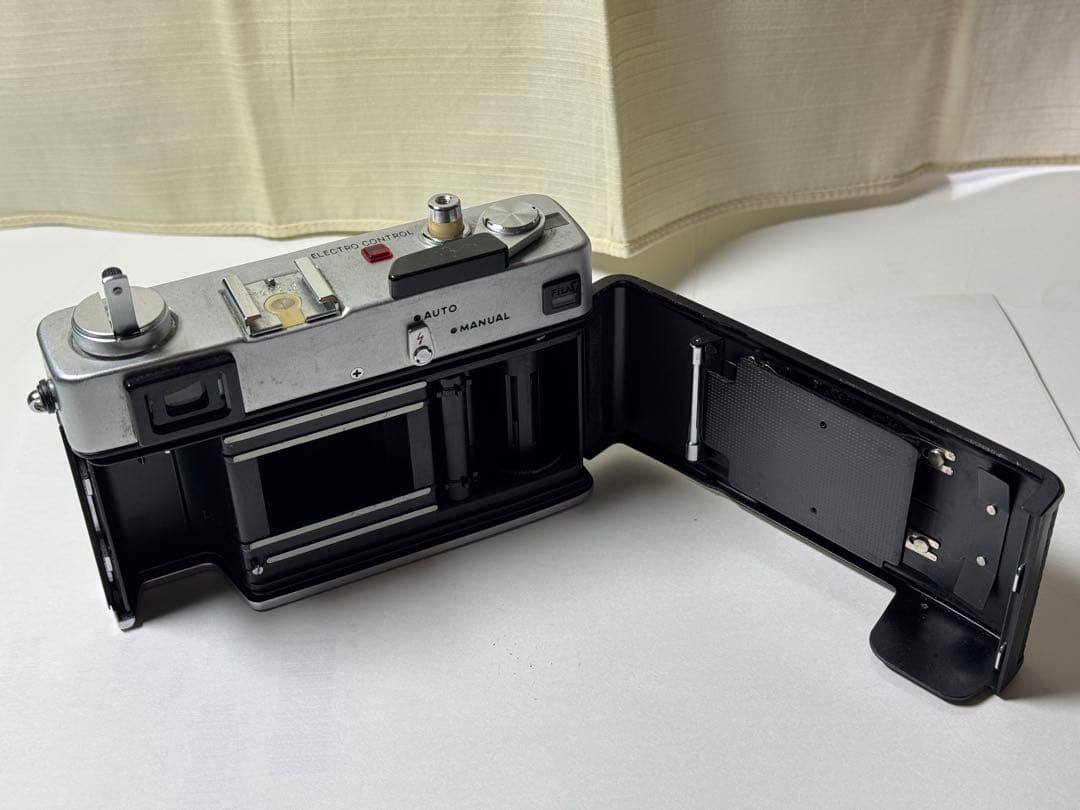 CANON カメラIV Sb型(おそらく)とMinoltaカメラ　昭和レトロ