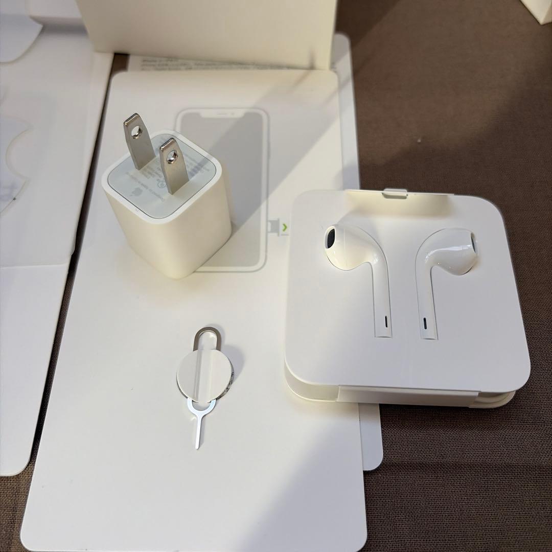 [2028]iPhone XR 64GB SIMロック解除済