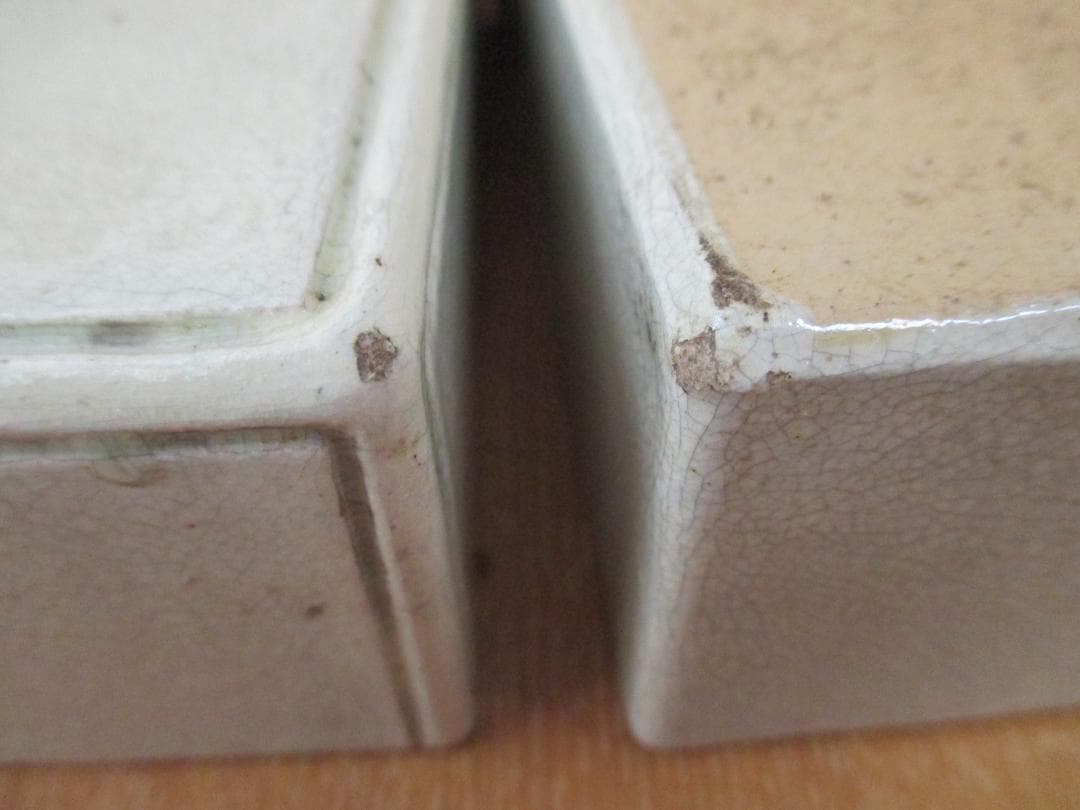 陶器製箱　菊の御紋　京焼　印銘あり　123