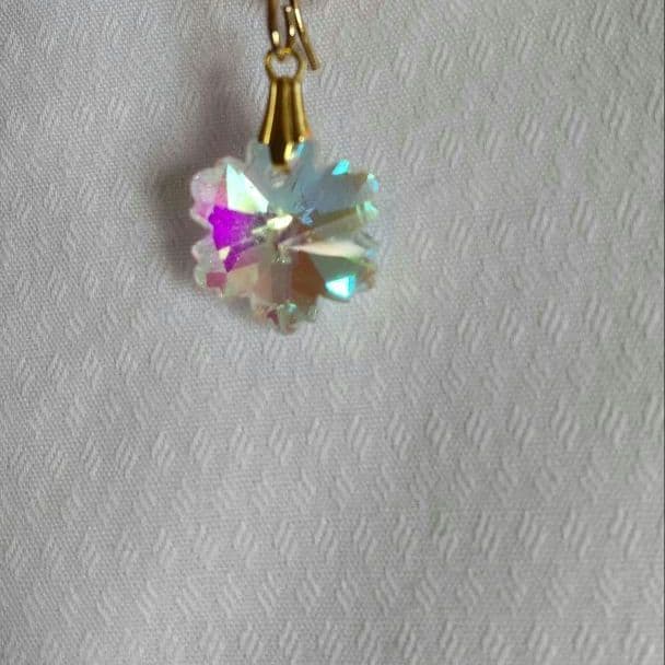 数限定　オーロラピアス　イヤリング可ネックレス可　雪結晶　桜スター星ハンドメイド
