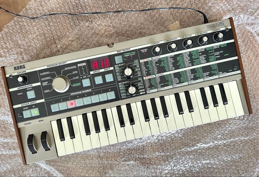 microKORG 通電発音確認済 korg アナログシンセ 良品