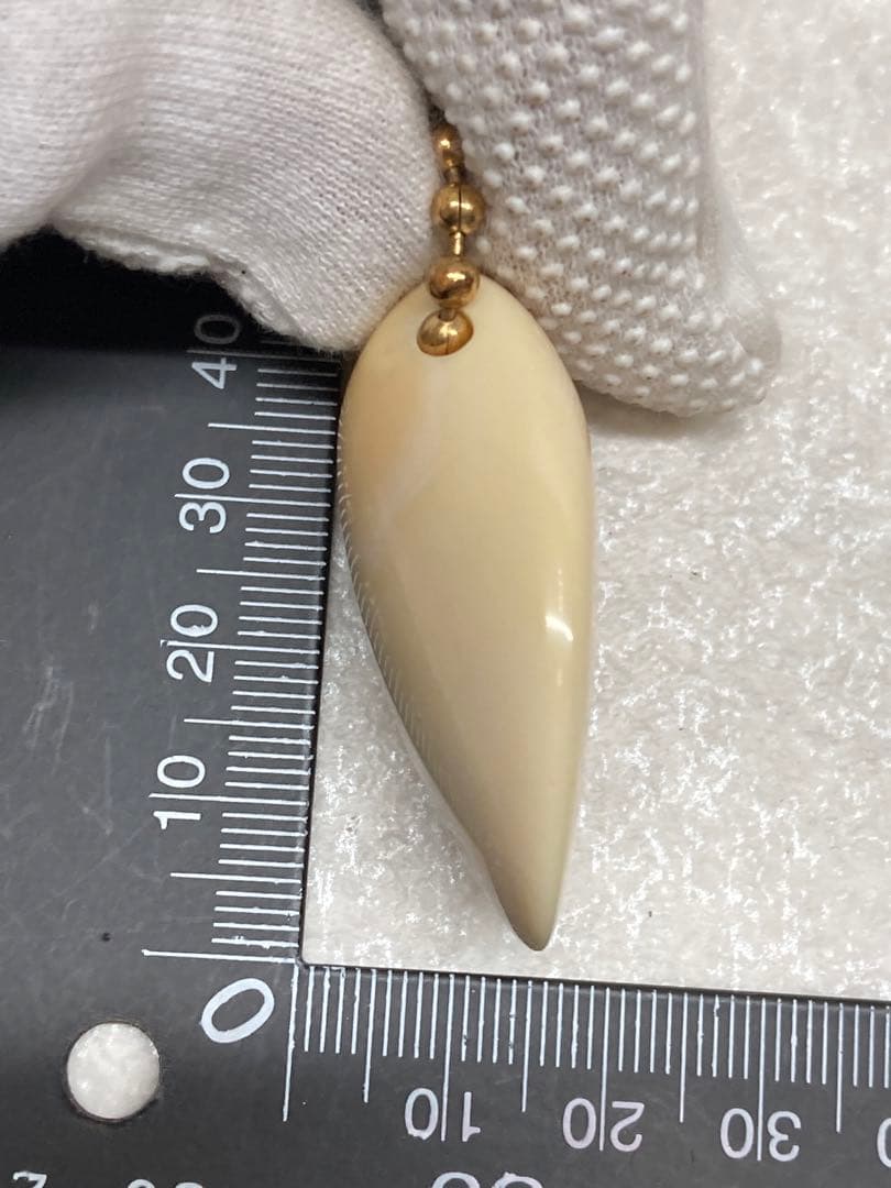 鯨歯 ストラップ 鯨歯玉 アクセサリー 彫刻にも