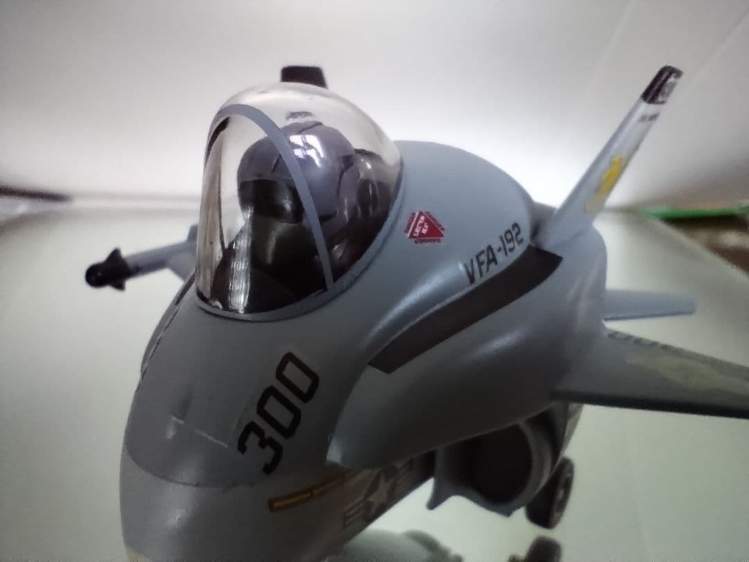 ハセガワ　タマゴシリーズの完成品(ジェット)５機セット